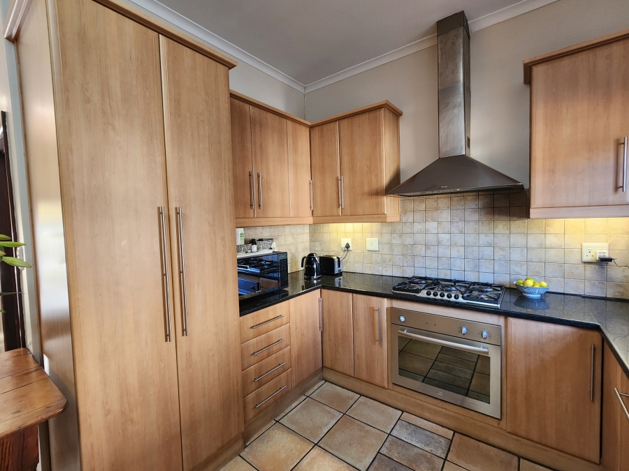 4 Bedroom Property for Sale in Panorama Western Cape